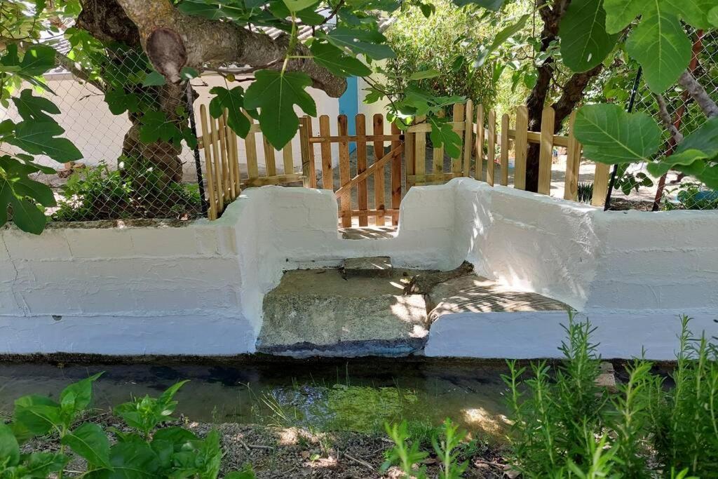 La Huerta Del Castillo Con Su Caz De Agua - Enjoy Life & Relax Castillo de Locubín Dış mekan fotoğraf