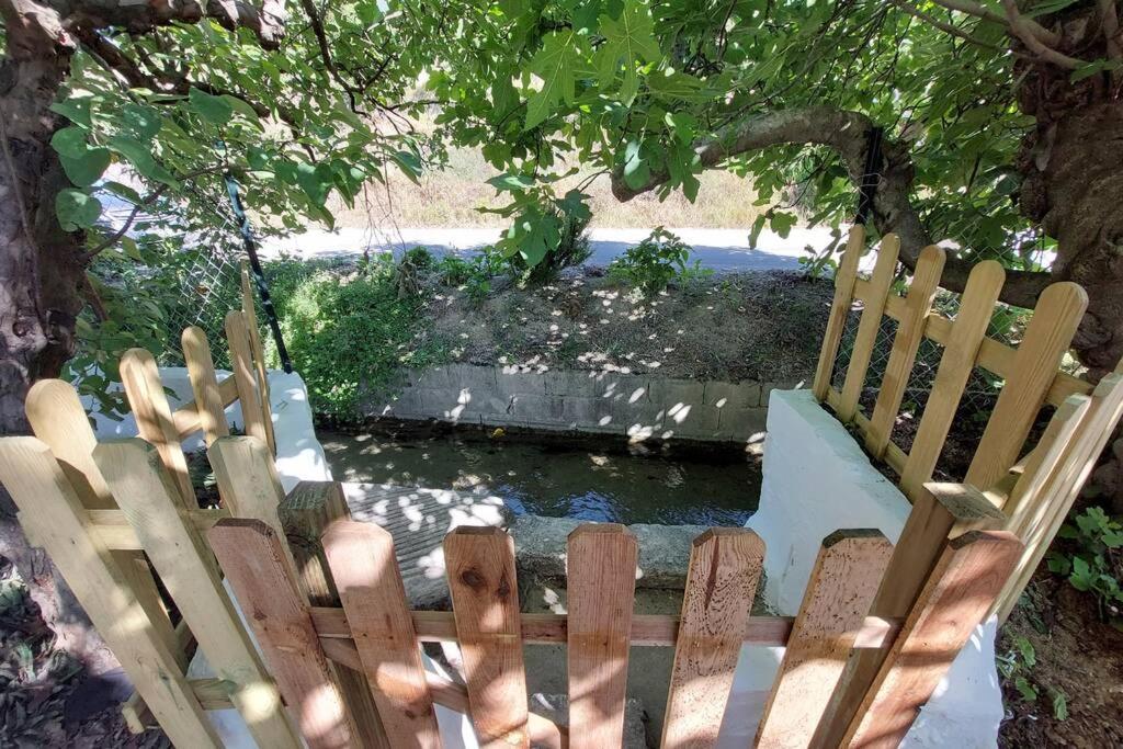 La Huerta Del Castillo Con Su Caz De Agua - Enjoy Life & Relax Castillo de Locubín Dış mekan fotoğraf